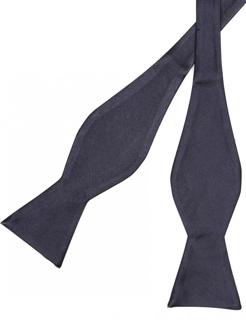 Bow tie open in pure silk