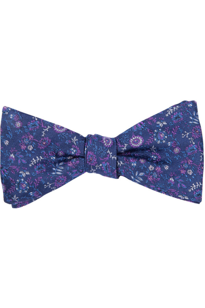 Bow tie fantasy in pure silk