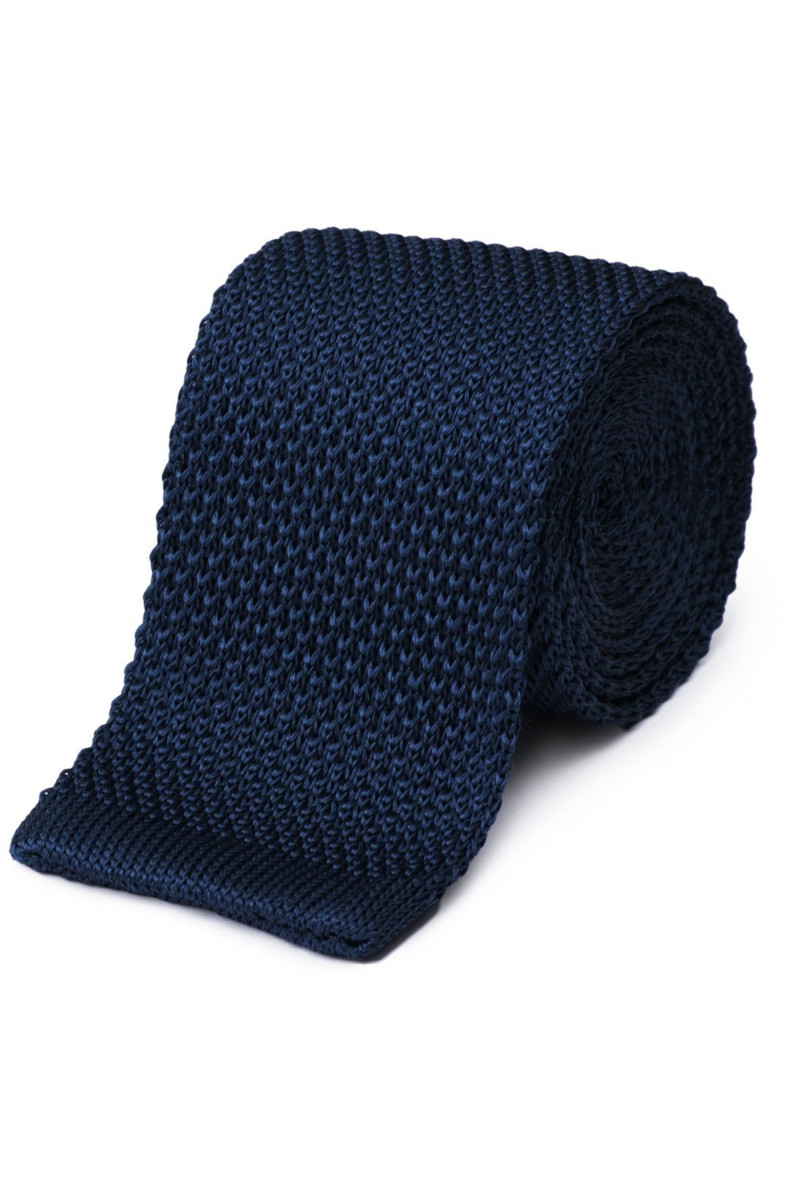 Cravate fine en maille tricot de pure soie