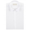 White shirt with wing collar and wrist musketeer