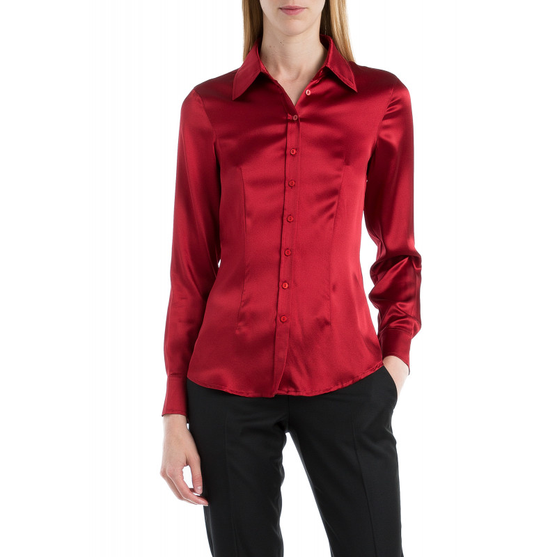 Blouse cinched in pure silk