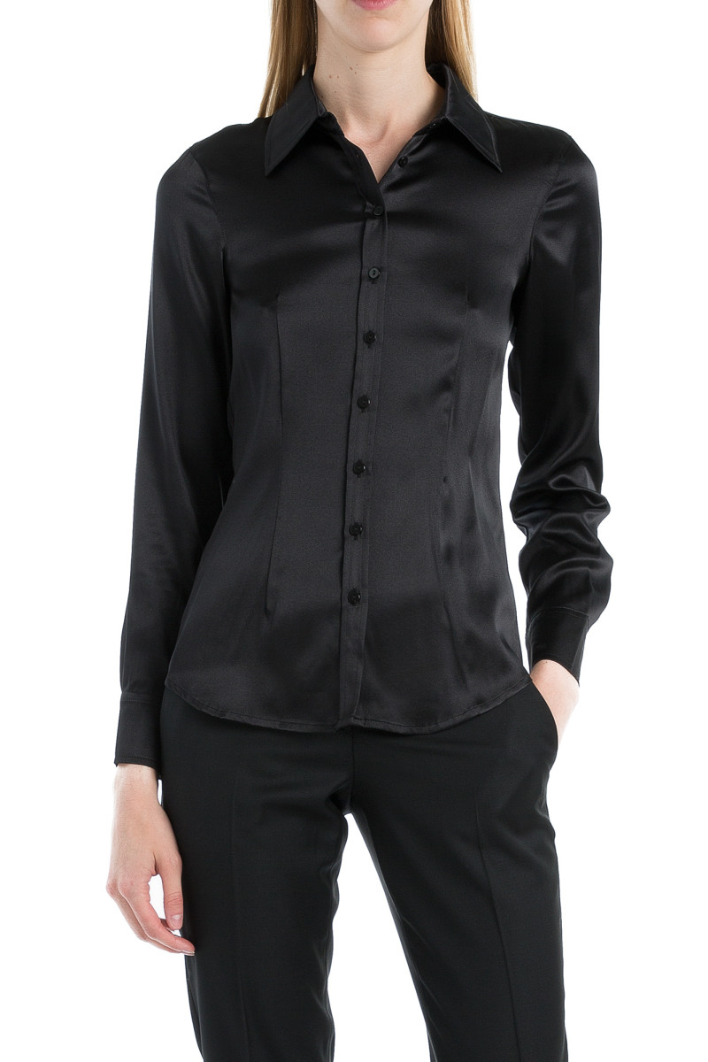 Blouse cinched in pure silk