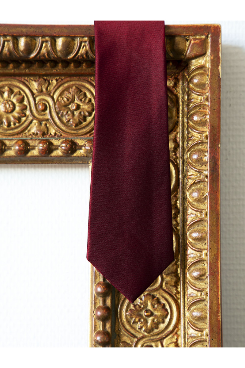 Tie pure silk smooth