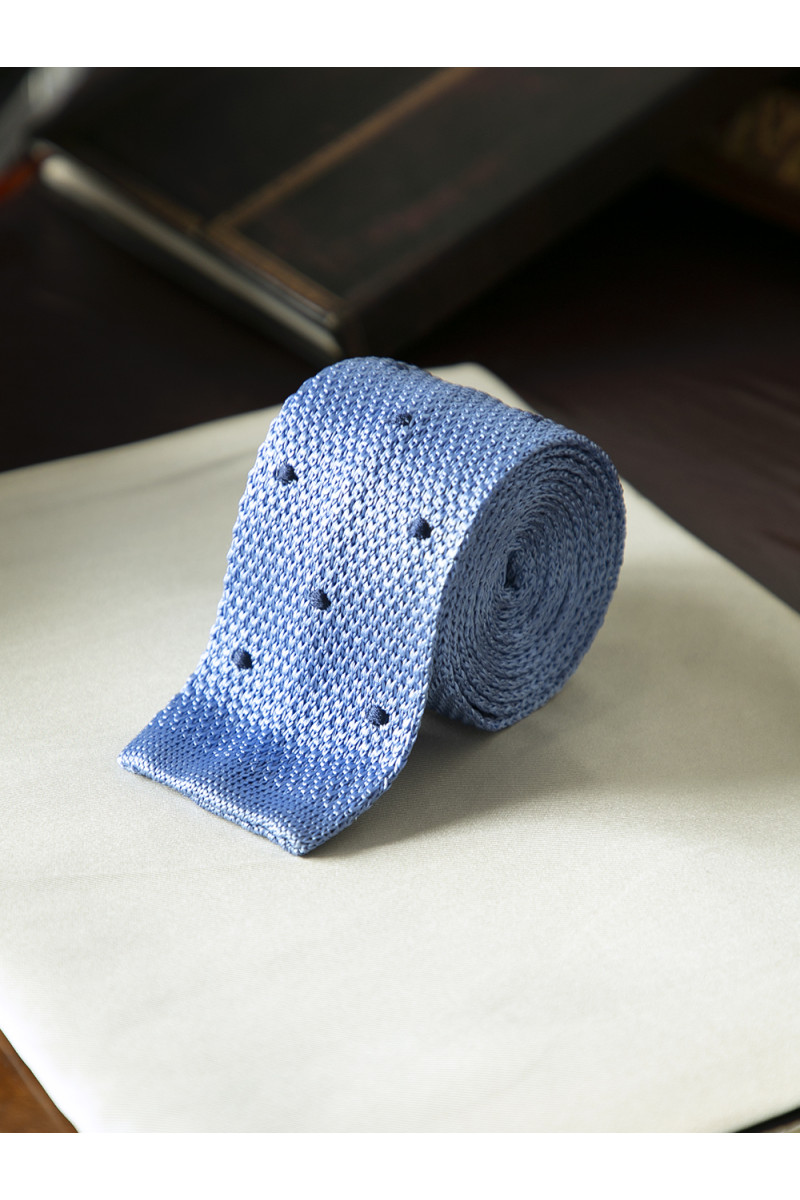 Cravate fine en maille tricot de pure soie à pois