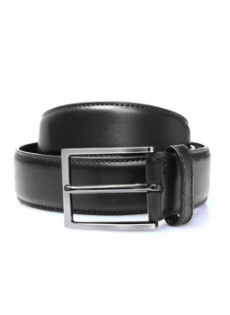 EN — Smooth Leather Belt with Tone-on-Tone Stitching