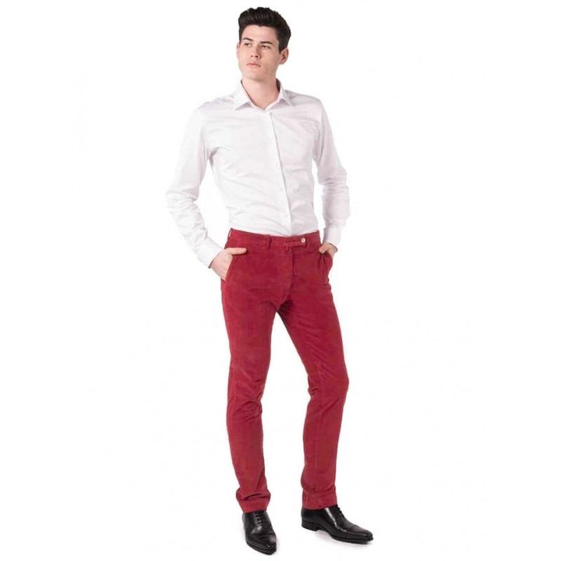 Pantalon ajusté en velours côtelé