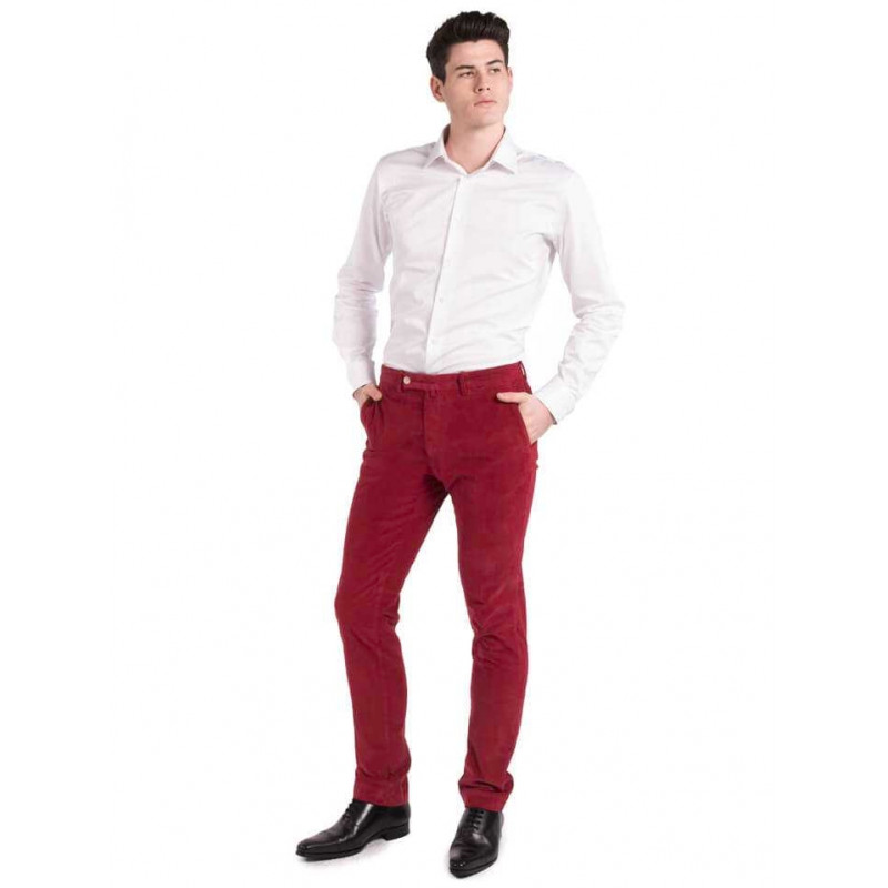 Pantalon ajusté en velours côtelé