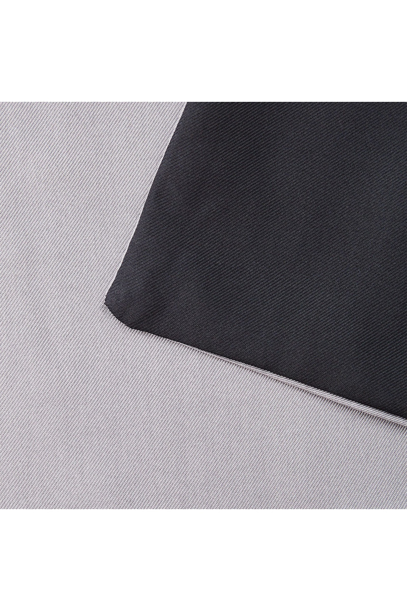 Foulard en pure soie bicolor