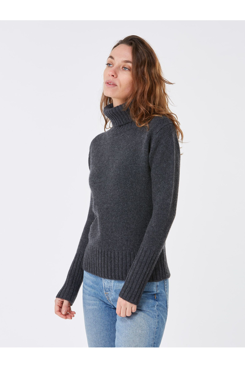 Pull femme col roule fantaisie en laine et cachemire