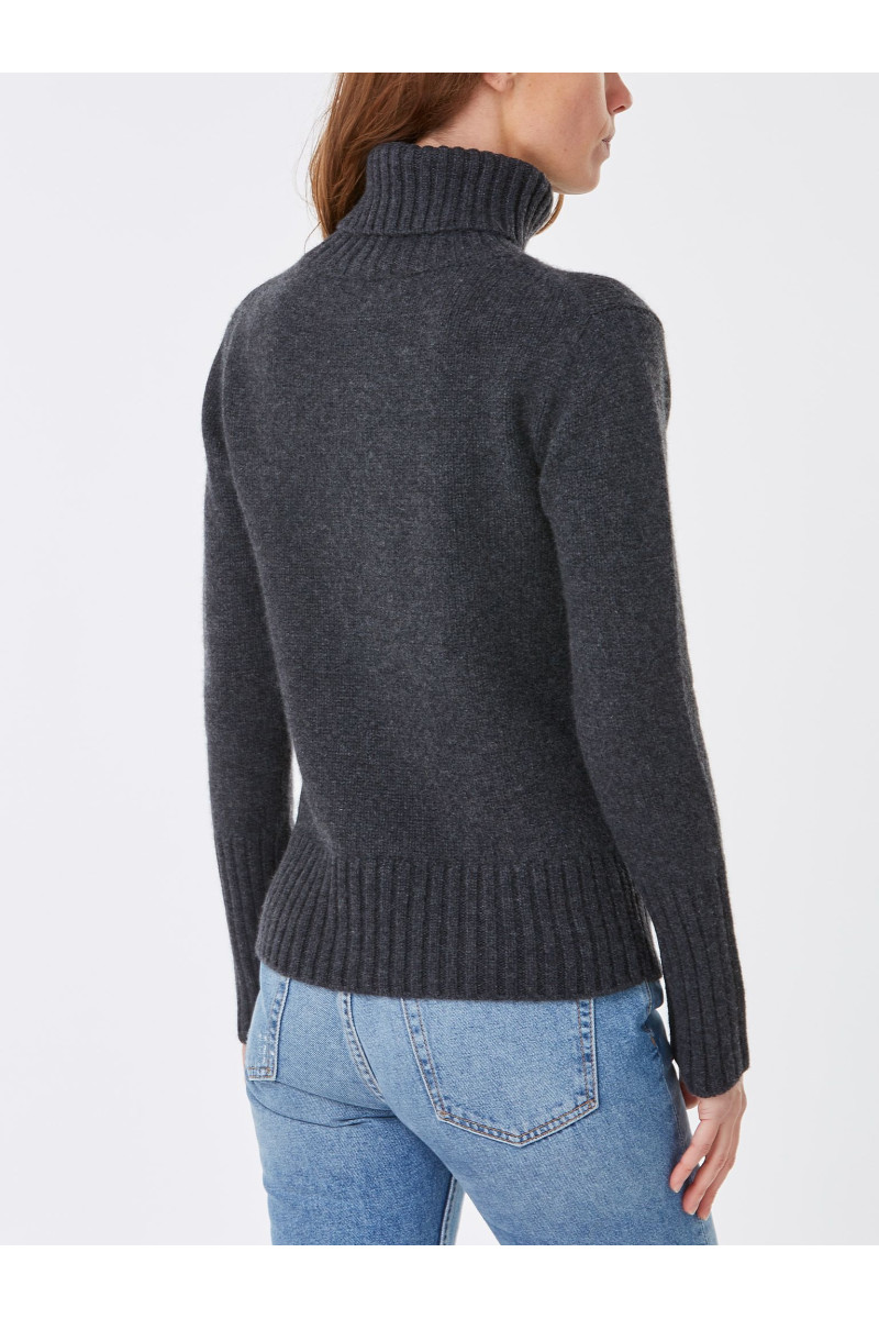 Pull femme col roule fantaisie en laine et cachemire