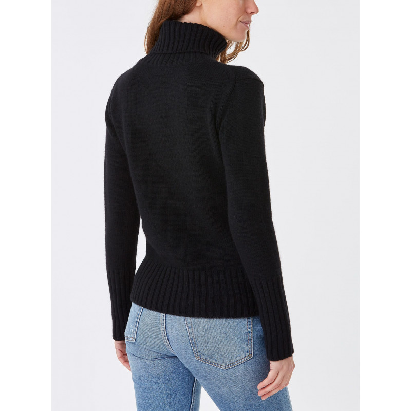 Pull femme col roule fantaisie en laine et cachemire