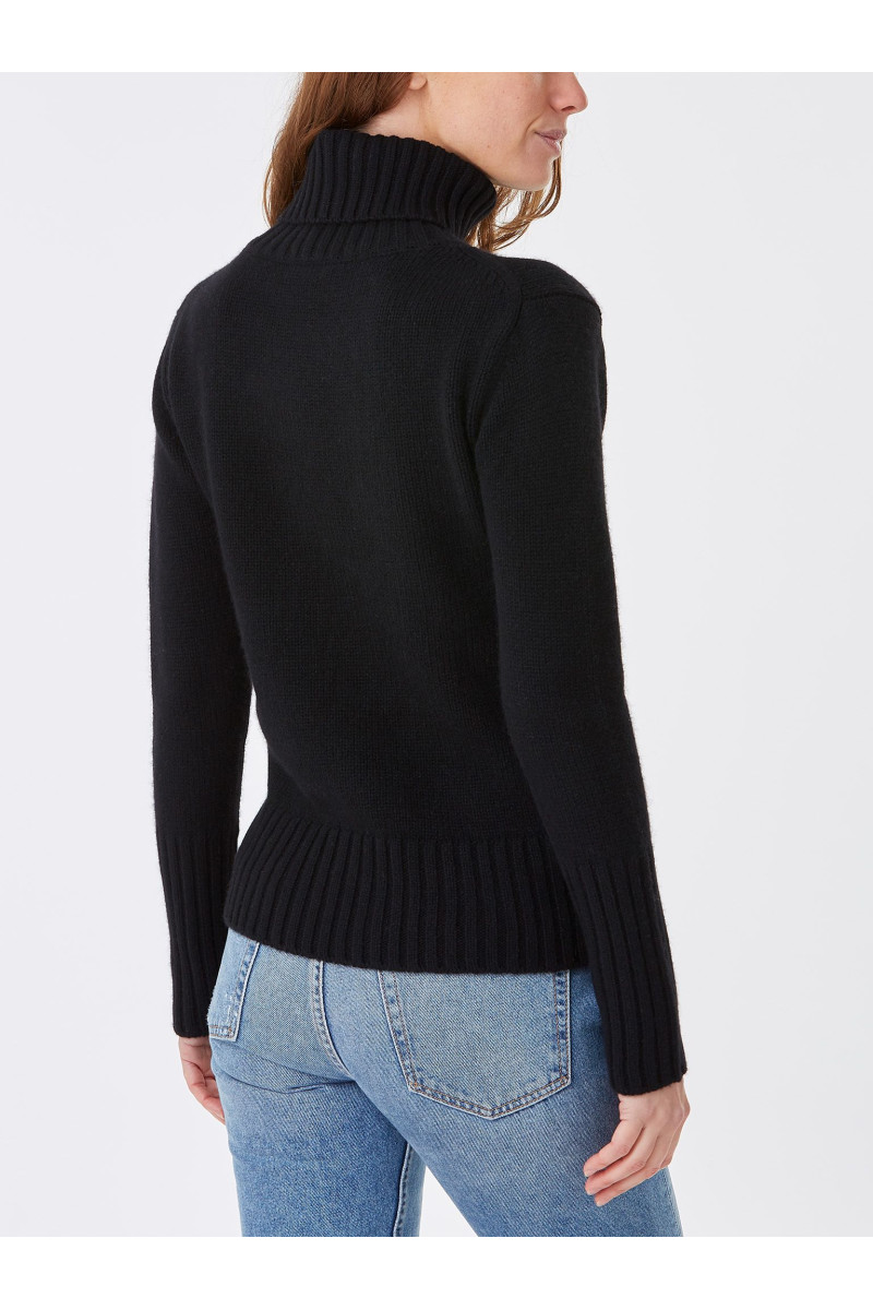 Pull femme col roule fantaisie en laine et cachemire