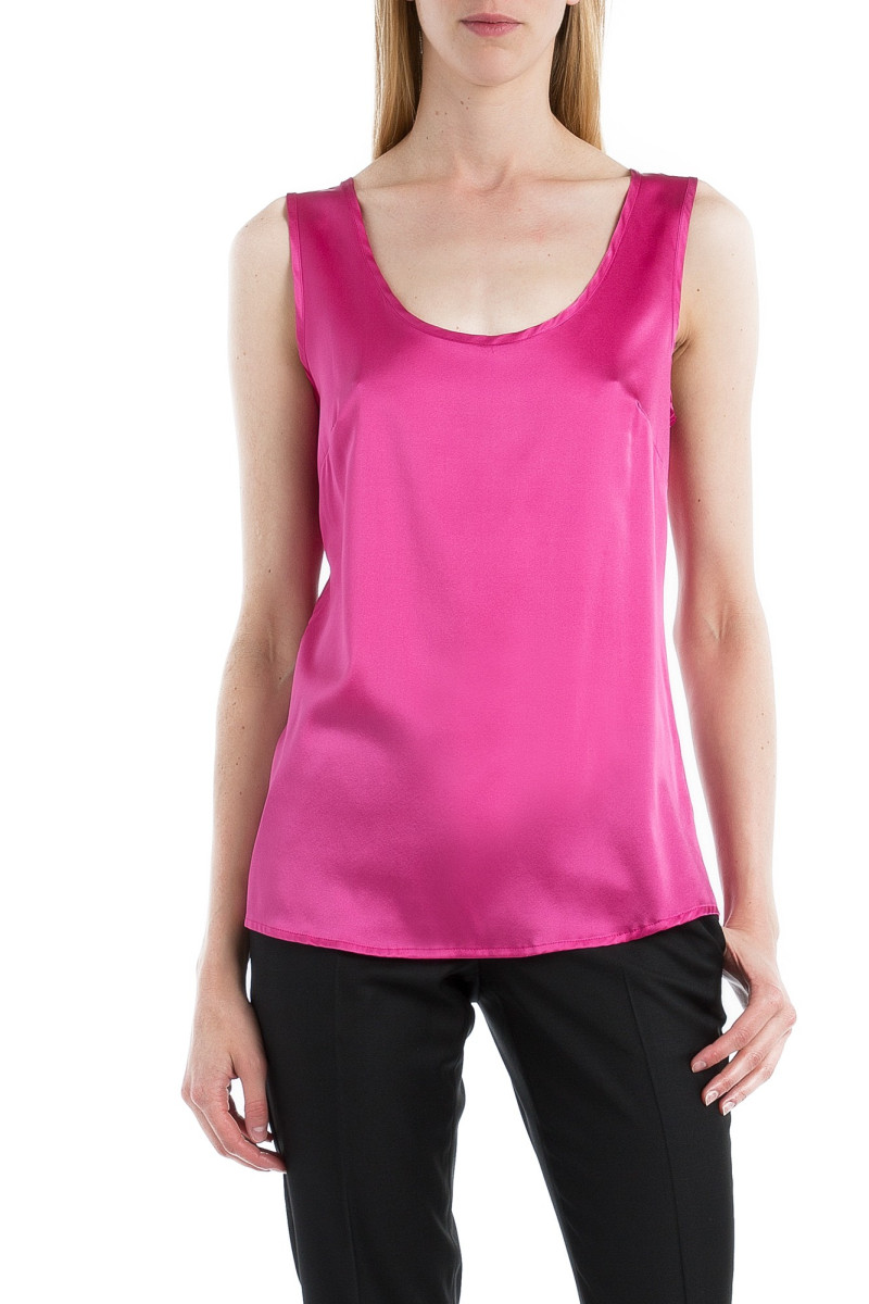 Blouse cinched in pure silk