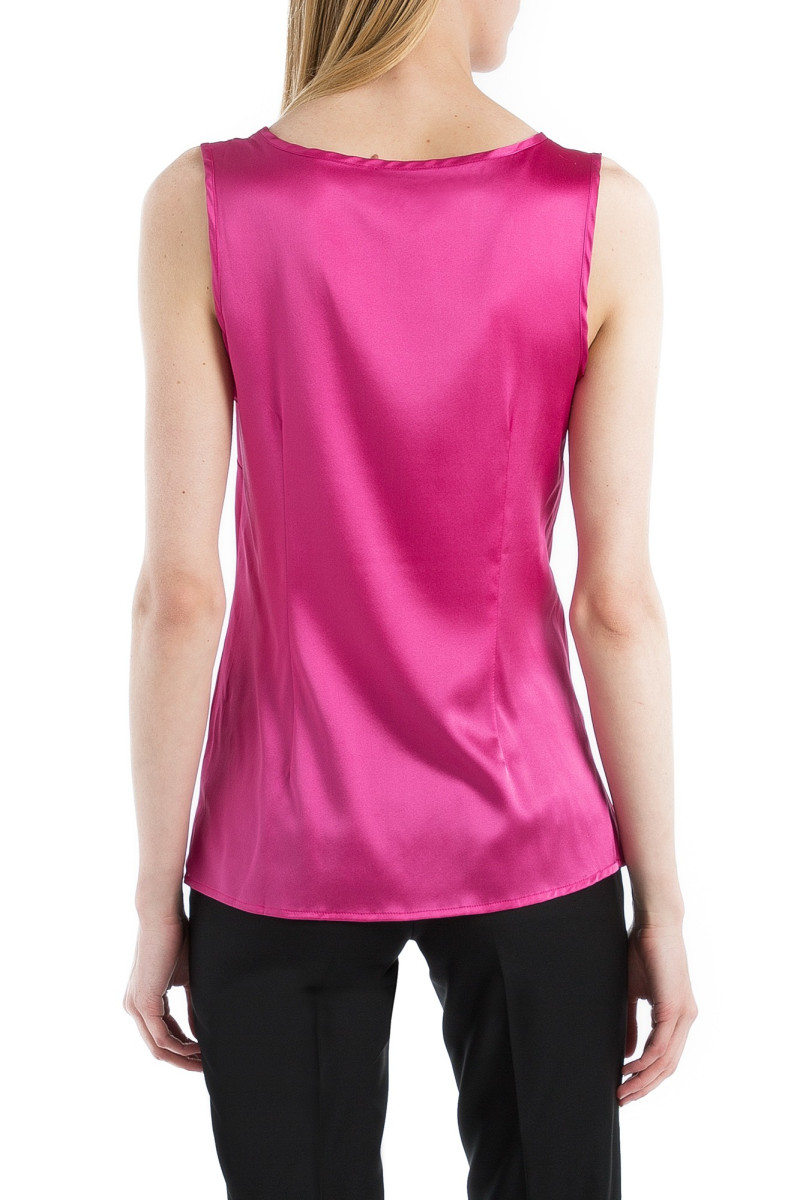 Blouse cinched in pure silk