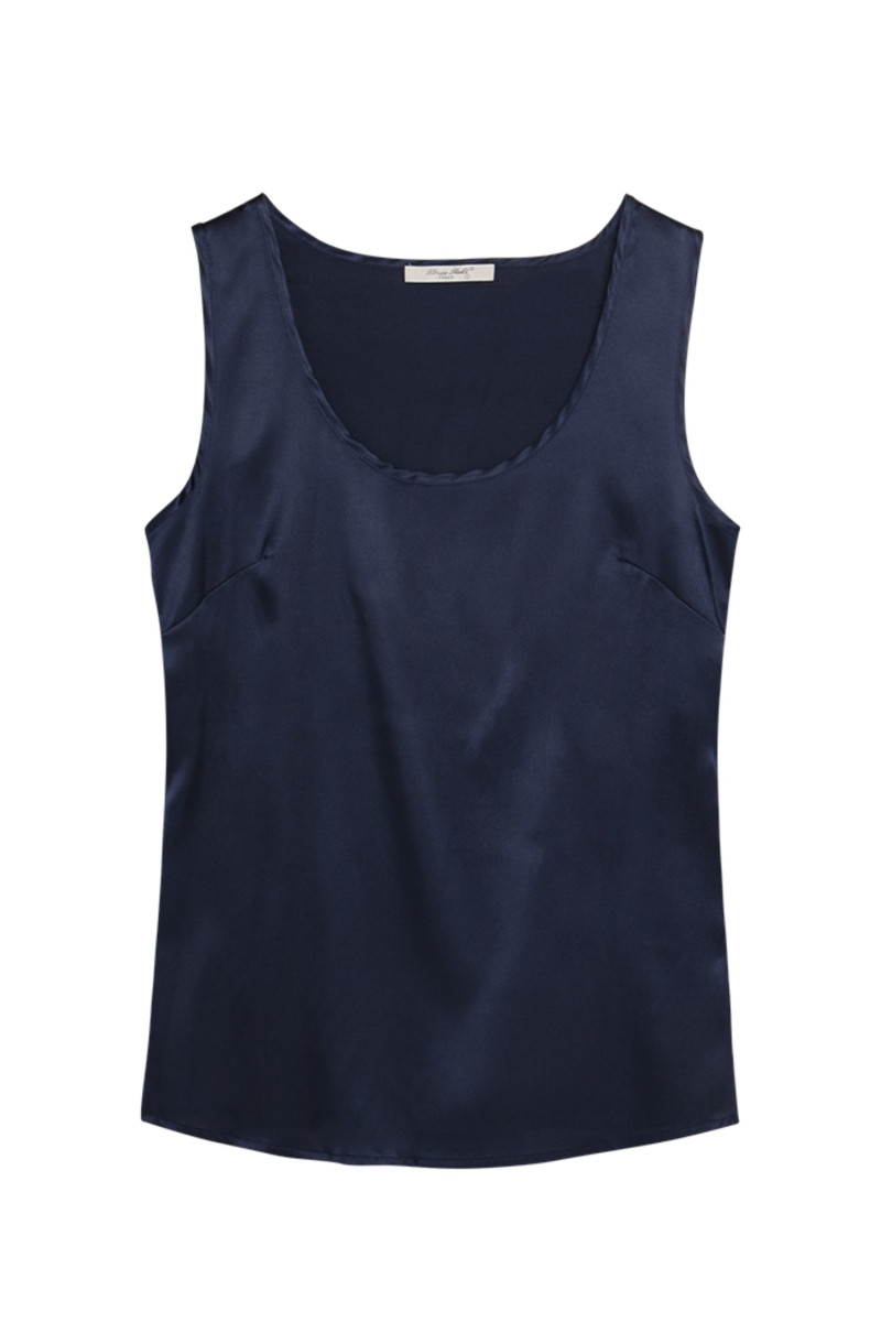 Blouse cinched in pure silk