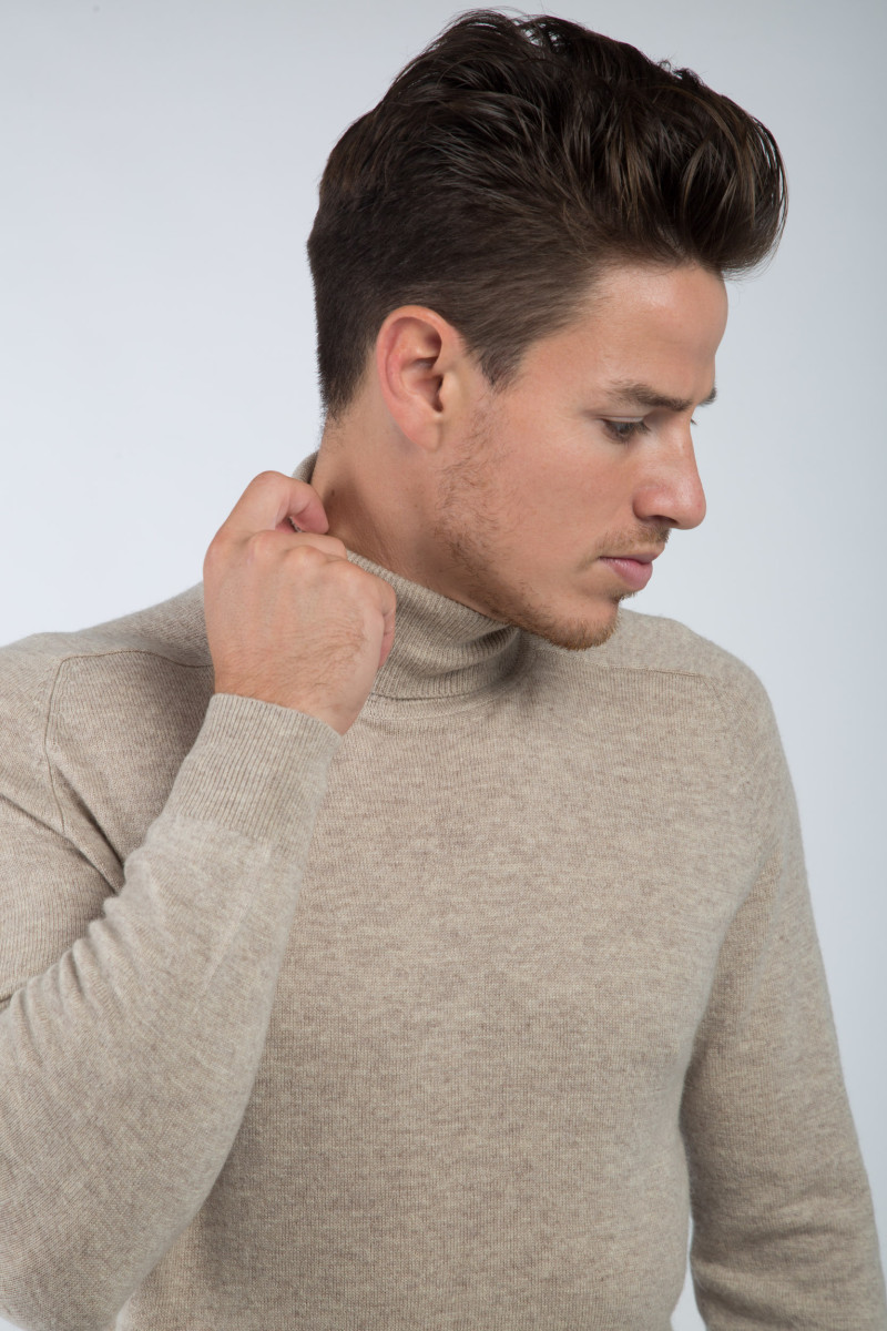 Pull laine cachemire col roulé GG12