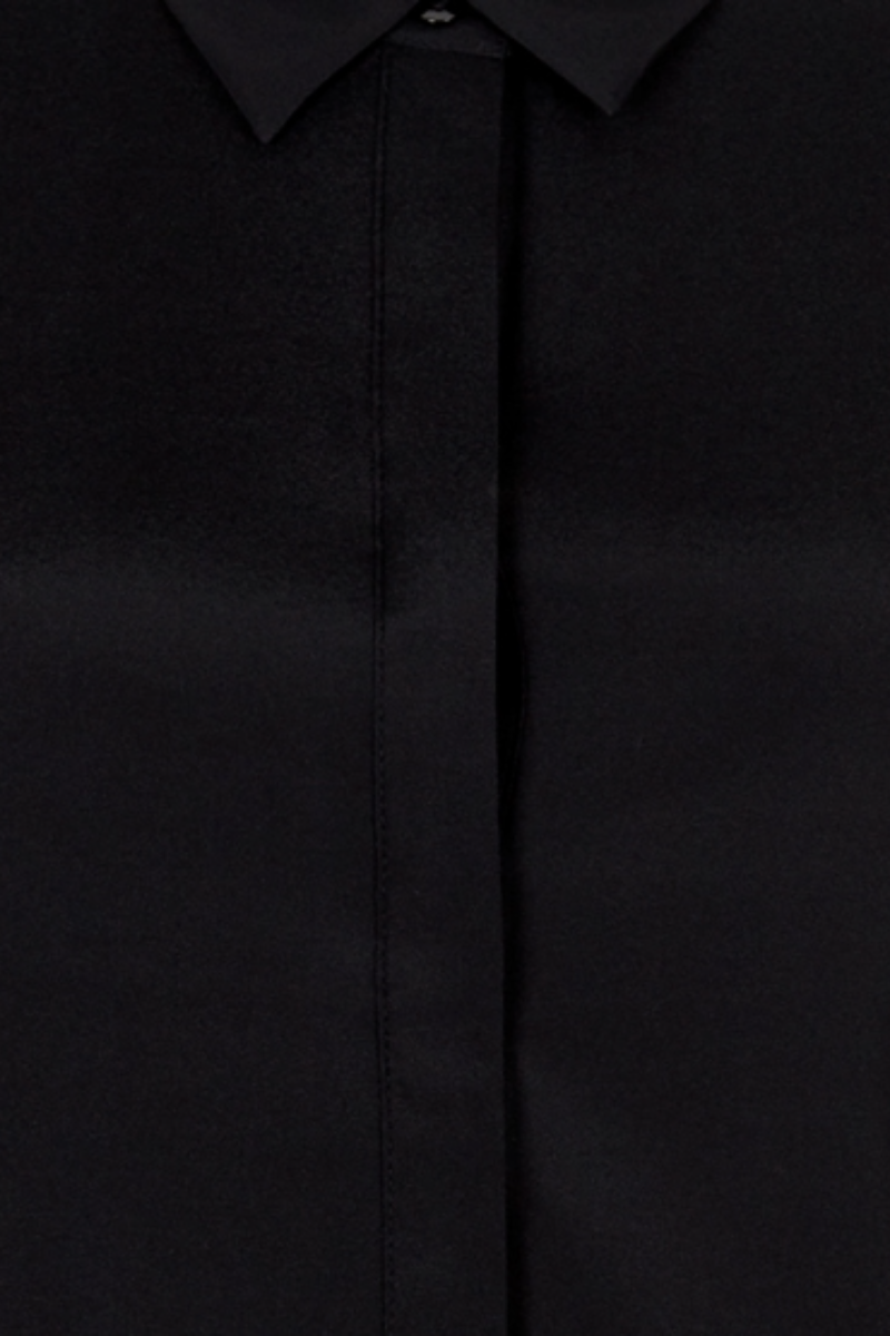 Chemisier soie sans manche boutonné